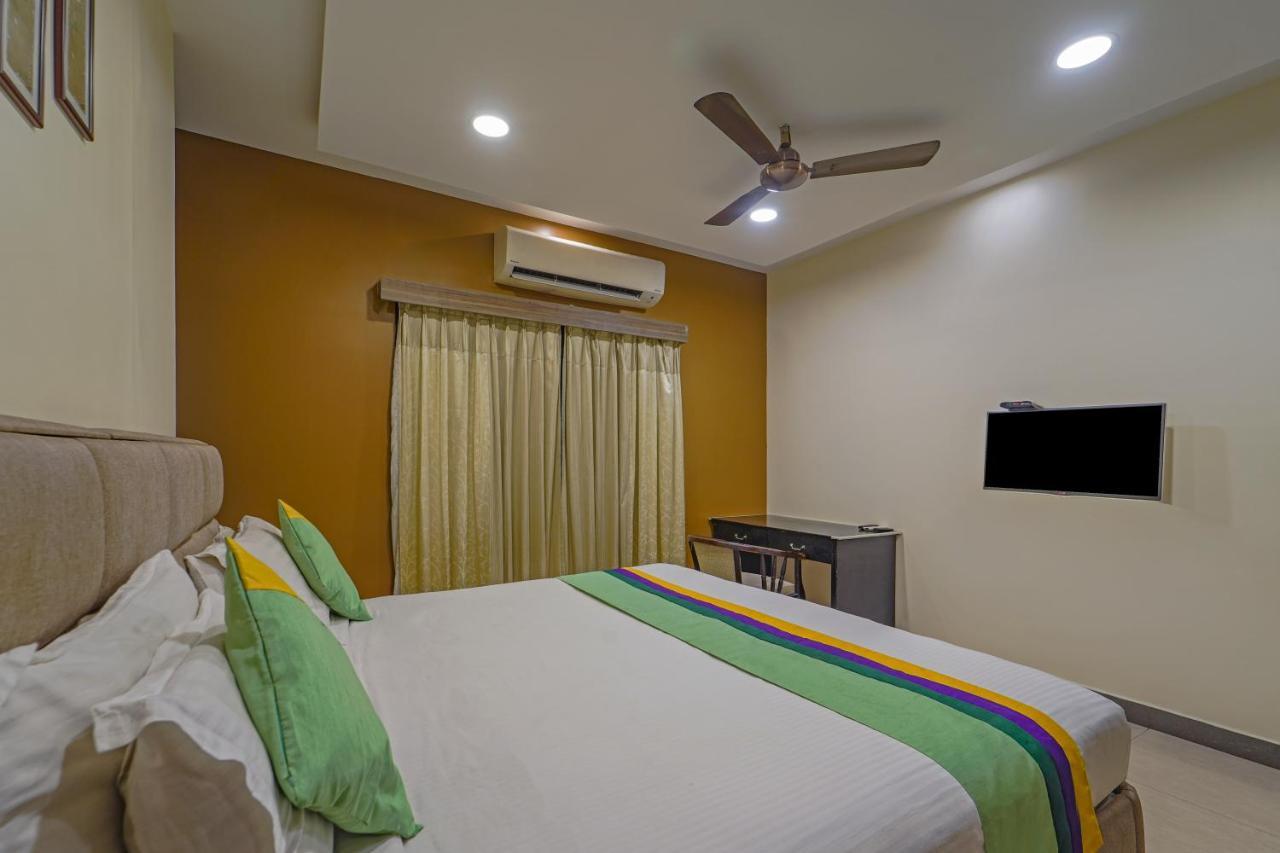 Hotel Treebo Elan Chennai Esterno foto