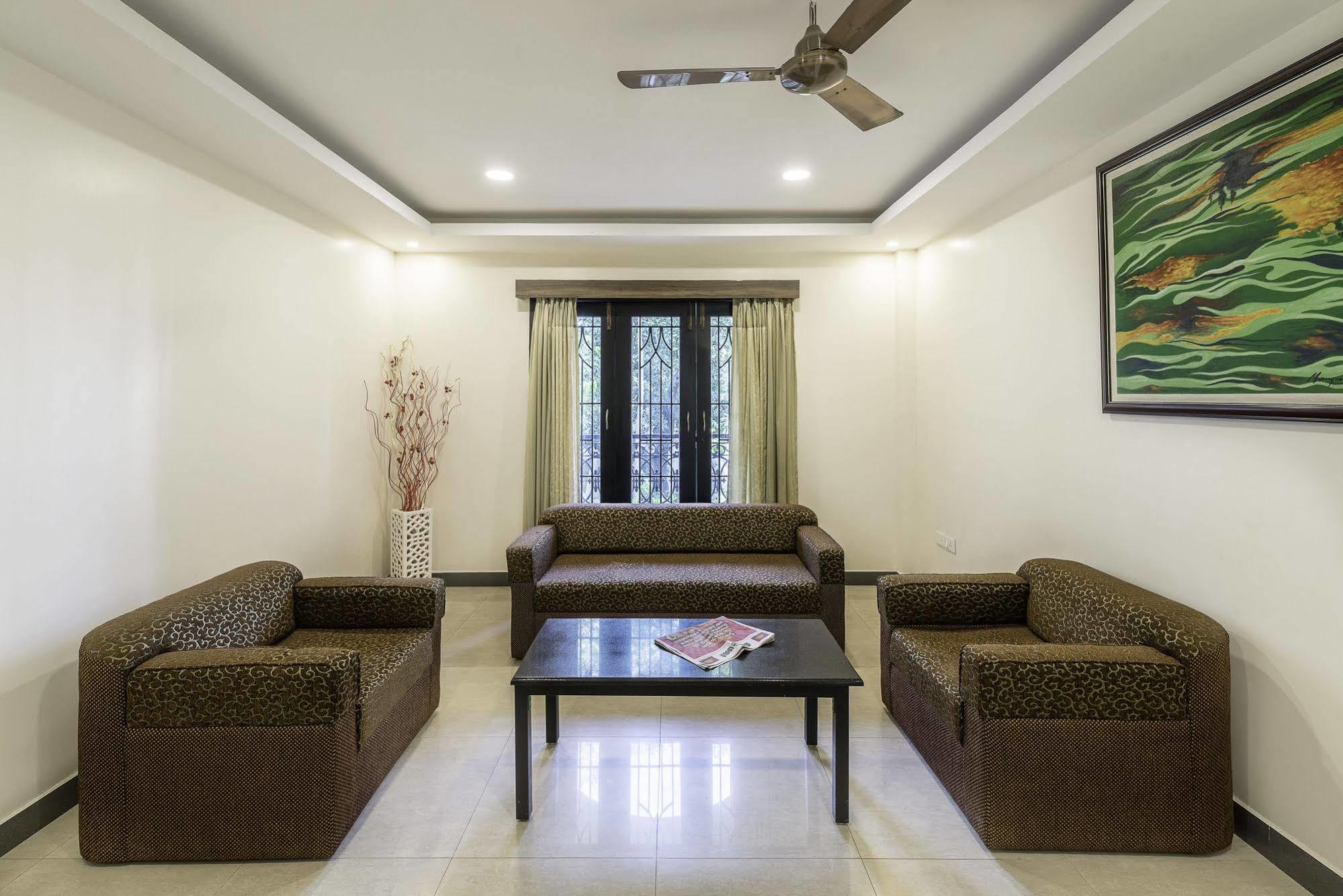 Hotel Treebo Elan Chennai Esterno foto
