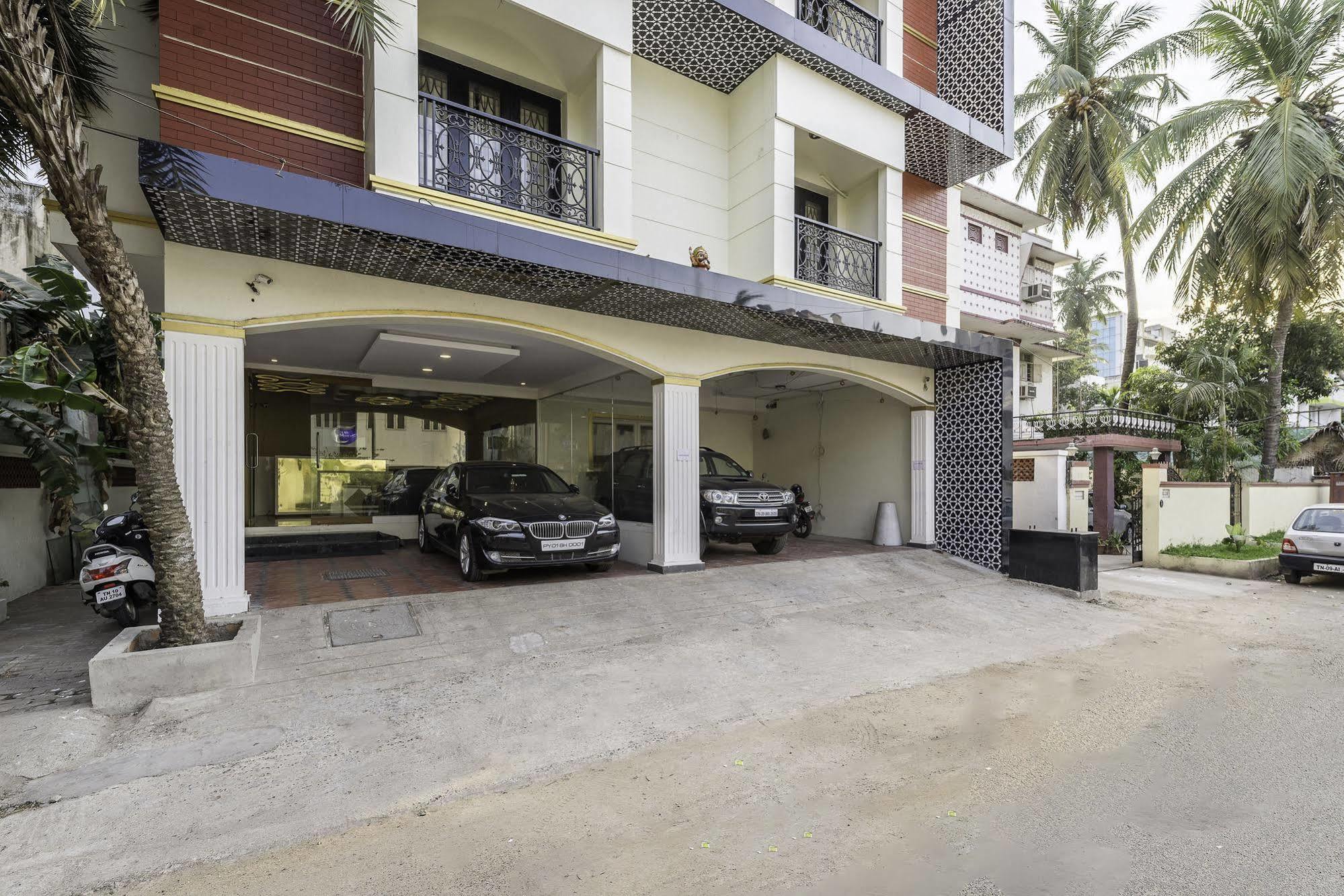 Hotel Treebo Elan Chennai Esterno foto